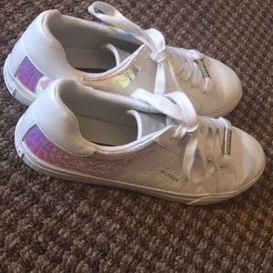 Tommy Hilfiger, size 8 1/2 men, white with pastel